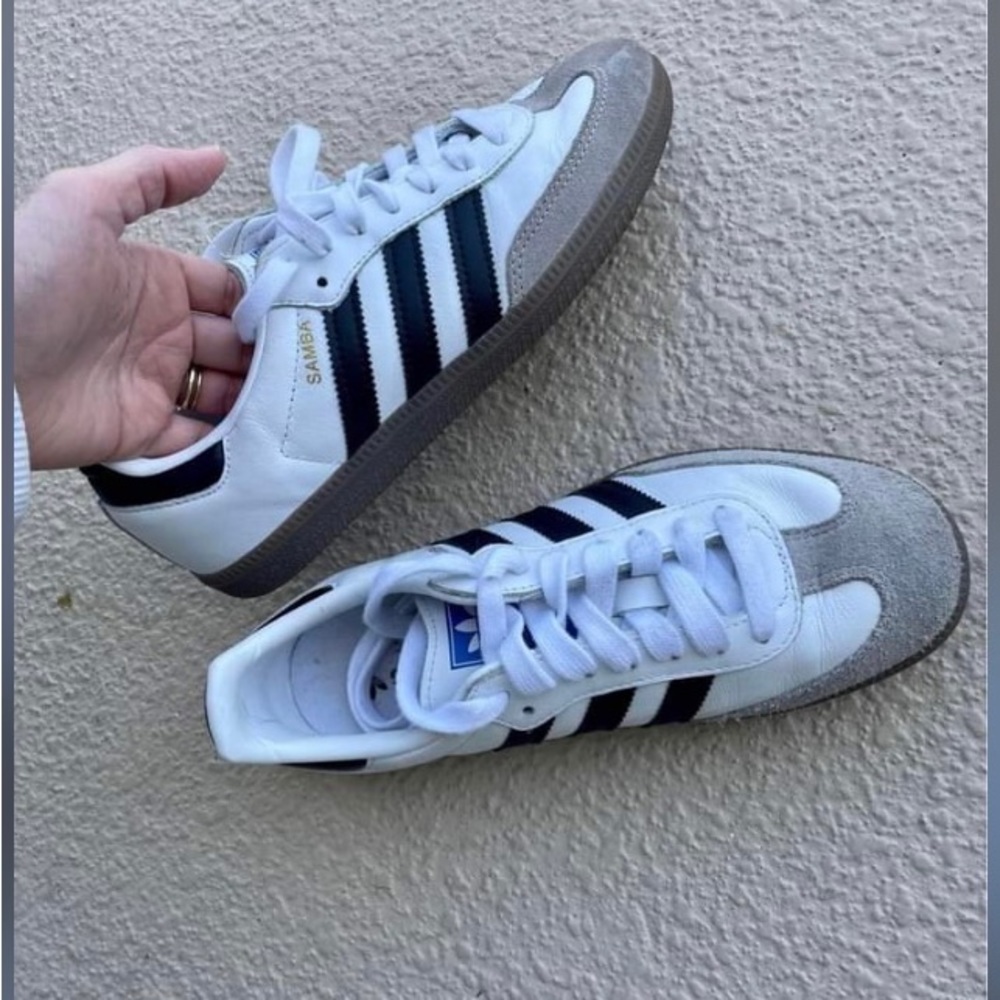 Adidas sambas